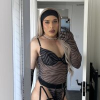 8 Victoria photo