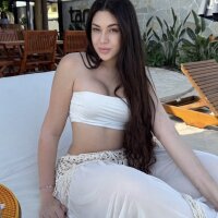 9 Izis Xxl photo