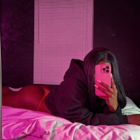 3 Naomi photo