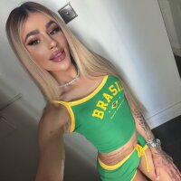 6 Sophia Hot photo