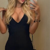 7 Bella Queen photo