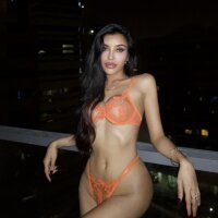 8 Dalila photo