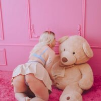 9 Ruby Blonde photo
