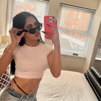 2 Filipina Chlouie photo