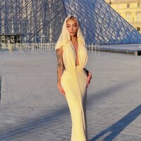 9 Xxl Sofia photo