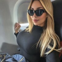 2 Bella Queen photo