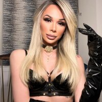 8 Queen Xxl photo