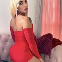 6 Larissa Xxl photo