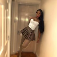 8 Queen Dominatrix photo