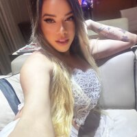 9 Niely Ferraz photo
