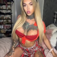 3 British Roxxy photo
