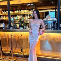 3 Filipina Chlouie photo