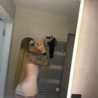 6 Camila Xxl photo