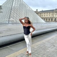 1 Candy Luxy photo