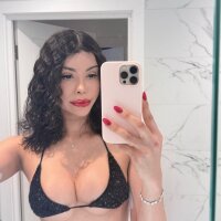 4 Bruna Fernandez photo