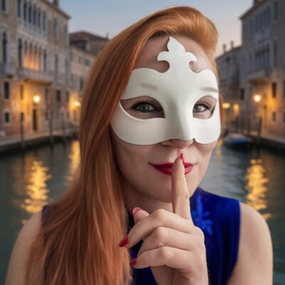 Mature Ella