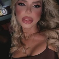 1 Chloe Brazil photo