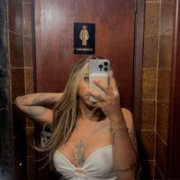 7 TS Lara photo