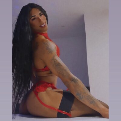 Scarlet Fit