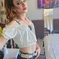 1 Rebecca Tiny photo
