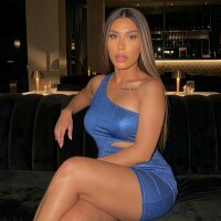 8 Luna Dominatrix photo
