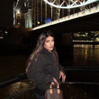 6 Jade photo