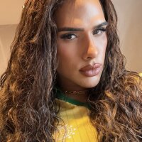 17 Lilly Latina photo