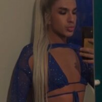 1 Camila Sanchez photo