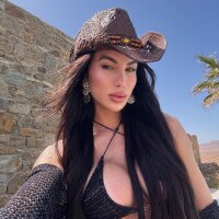 9 Larissa Angel photo