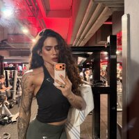 18 Lilly Latina photo
