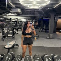 8 Nicole Macedo photo