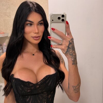 Larissa Angel