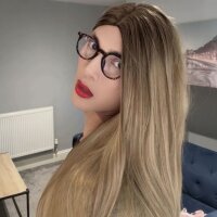 4 Alana Hot photo