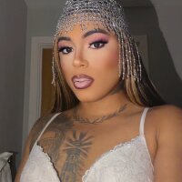 7 Mell Latina photo