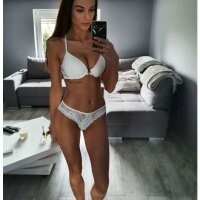 2 Sara photo