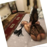 1 Female Escort photo