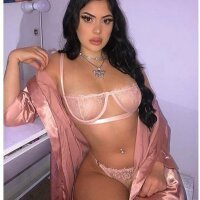 8 Tessa photo