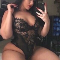 3 Laura photo