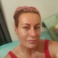 6 Friendly photo