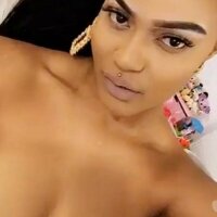 1 Female Escort photo