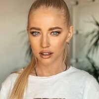 1 Female Escort photo