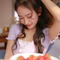 1 Lili photo