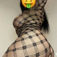 1 Female Escort photo