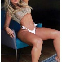 1 Female Escort photo