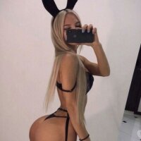 1 Female Escort photo
