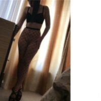 1 Carla photo