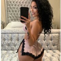 1 Female Escort photo