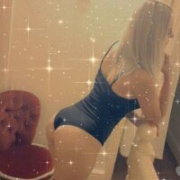 4 Female Escort photo