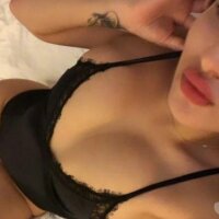2 Selena photo