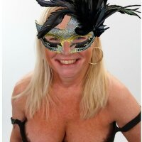 1 Female Escort photo